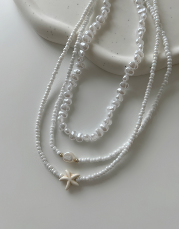 Lilja pearl necklace