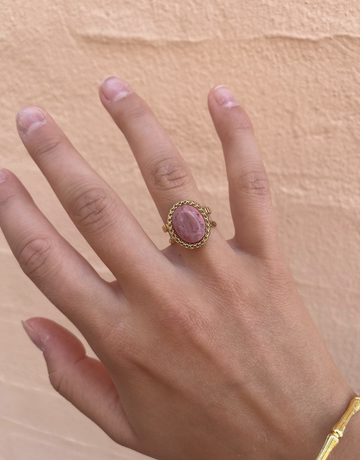Victoria ring