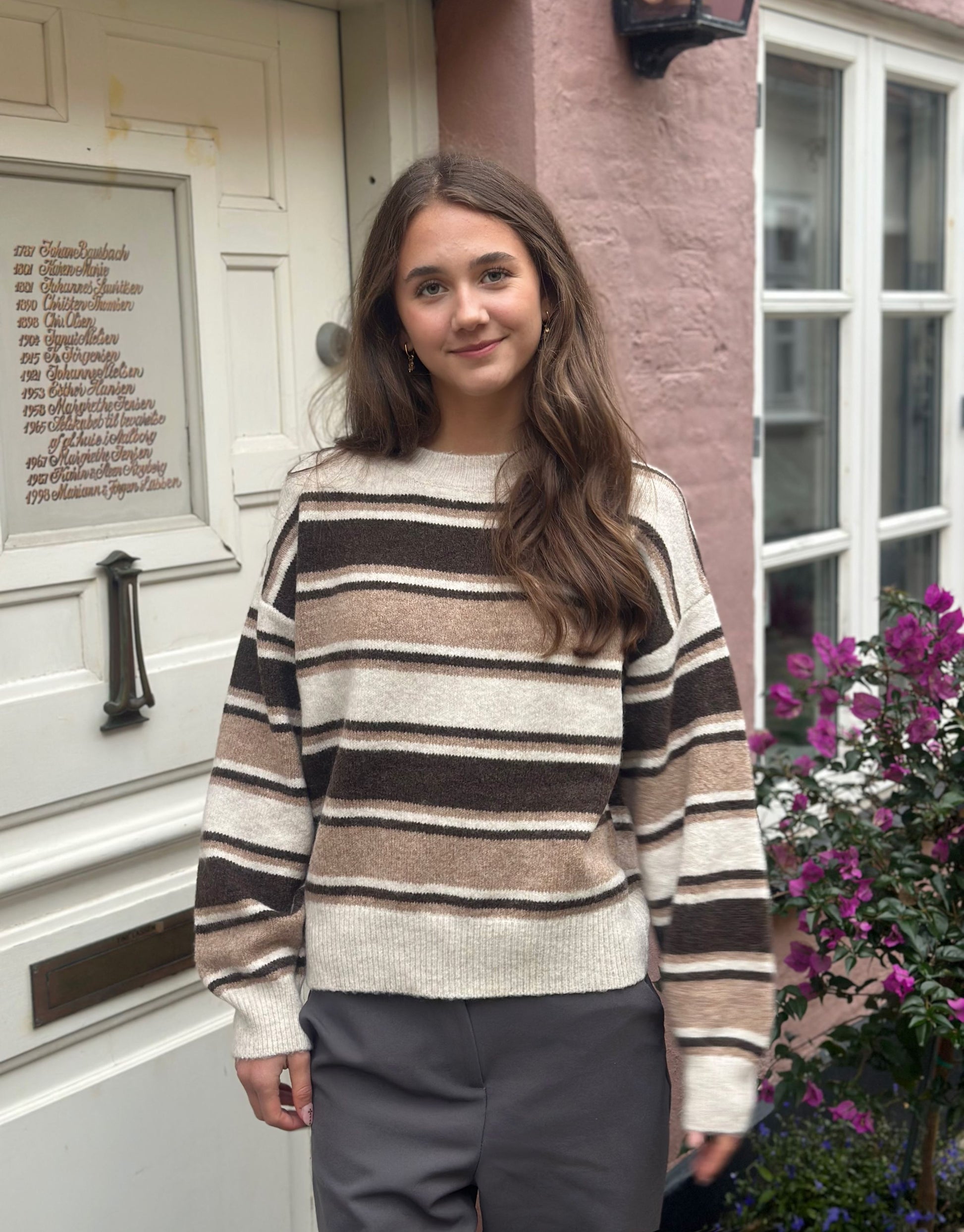 Lækker varm strik i de skønneste jordfarver.