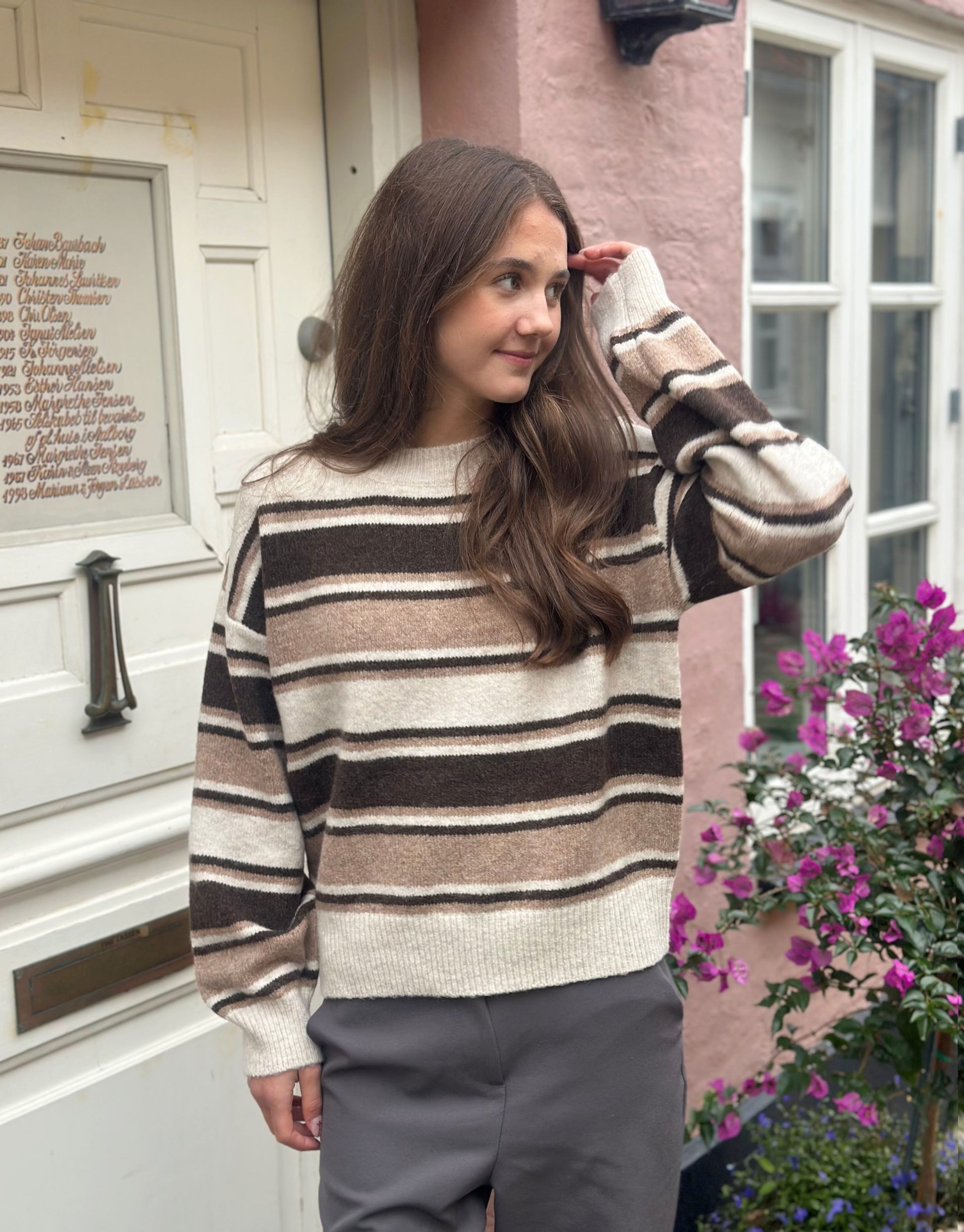 Lækker varm strik i de skønneste jordfarver.