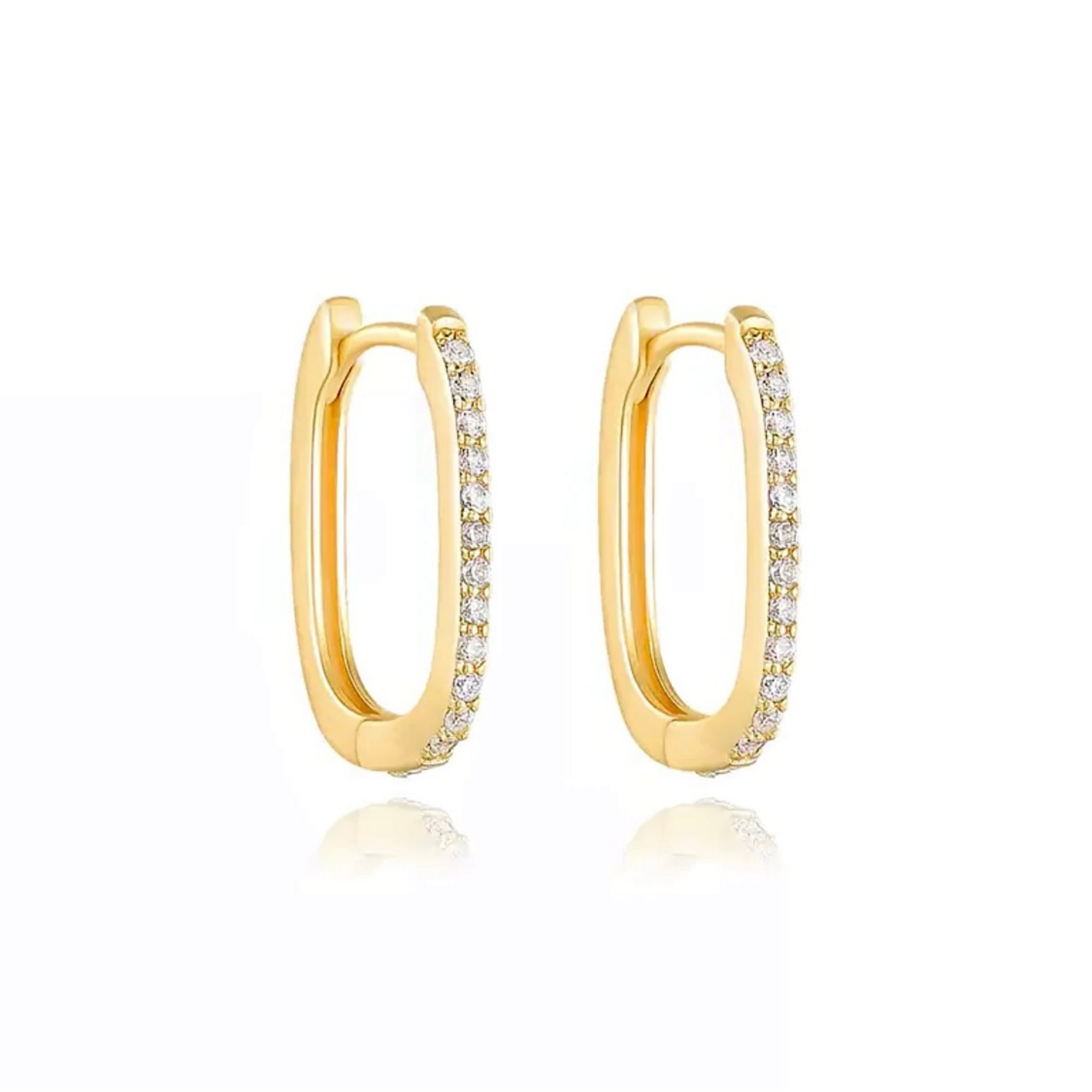 Stine øreringe.  Firkantede hoops med zircon sten.  Materiale: S925 sterling sølv, 14 karat guldbelagt, zircon sten, kliklås