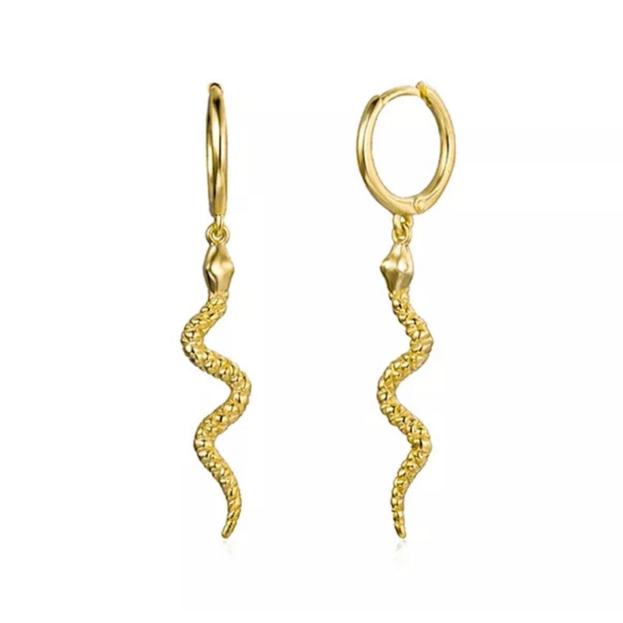 Snake øreringe i guld med kliklås.  Materiale: 60% s925 sterling sølv, 40% rustfri stål, guldbelagt med 14 karat, kliklås