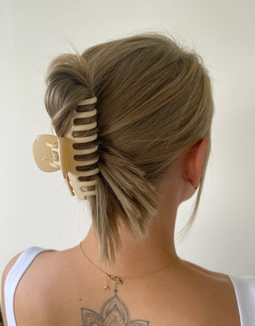 Hair clip, cream colored